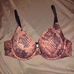 Victoria secret PINK snake bra 36b